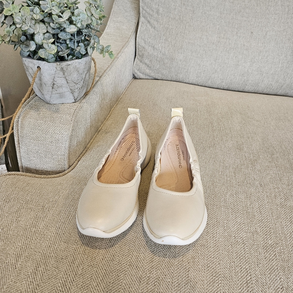 Brand new Cole Haan shoes 5B